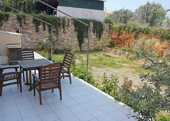 Apartment In Lagonisi